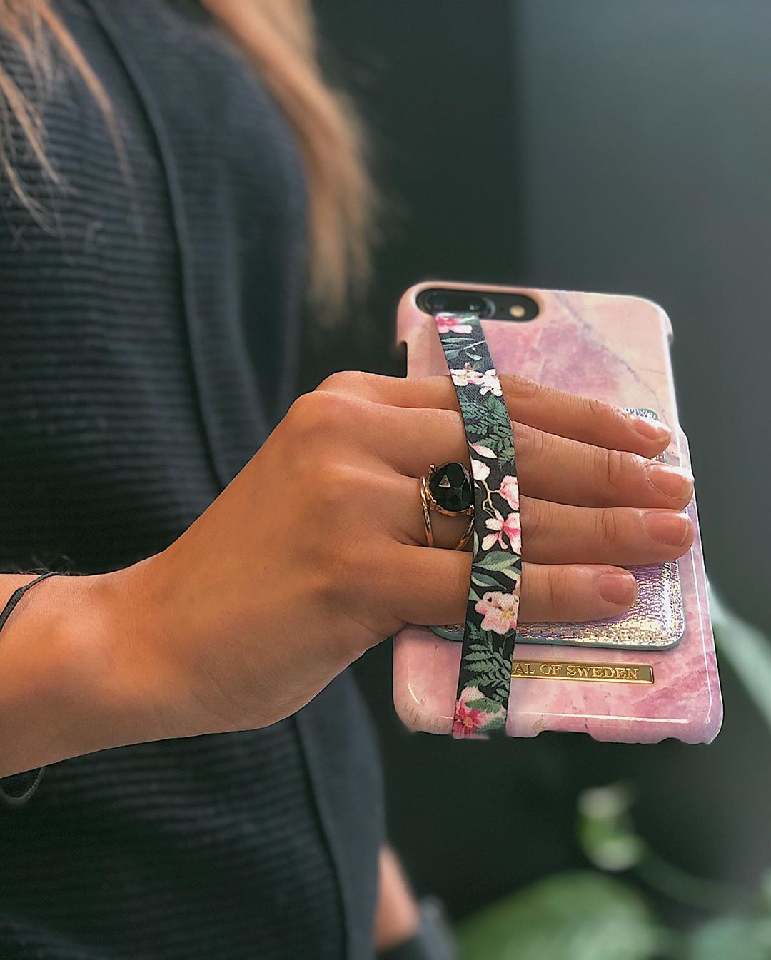 Bloom Phone Strap – Phone Loops